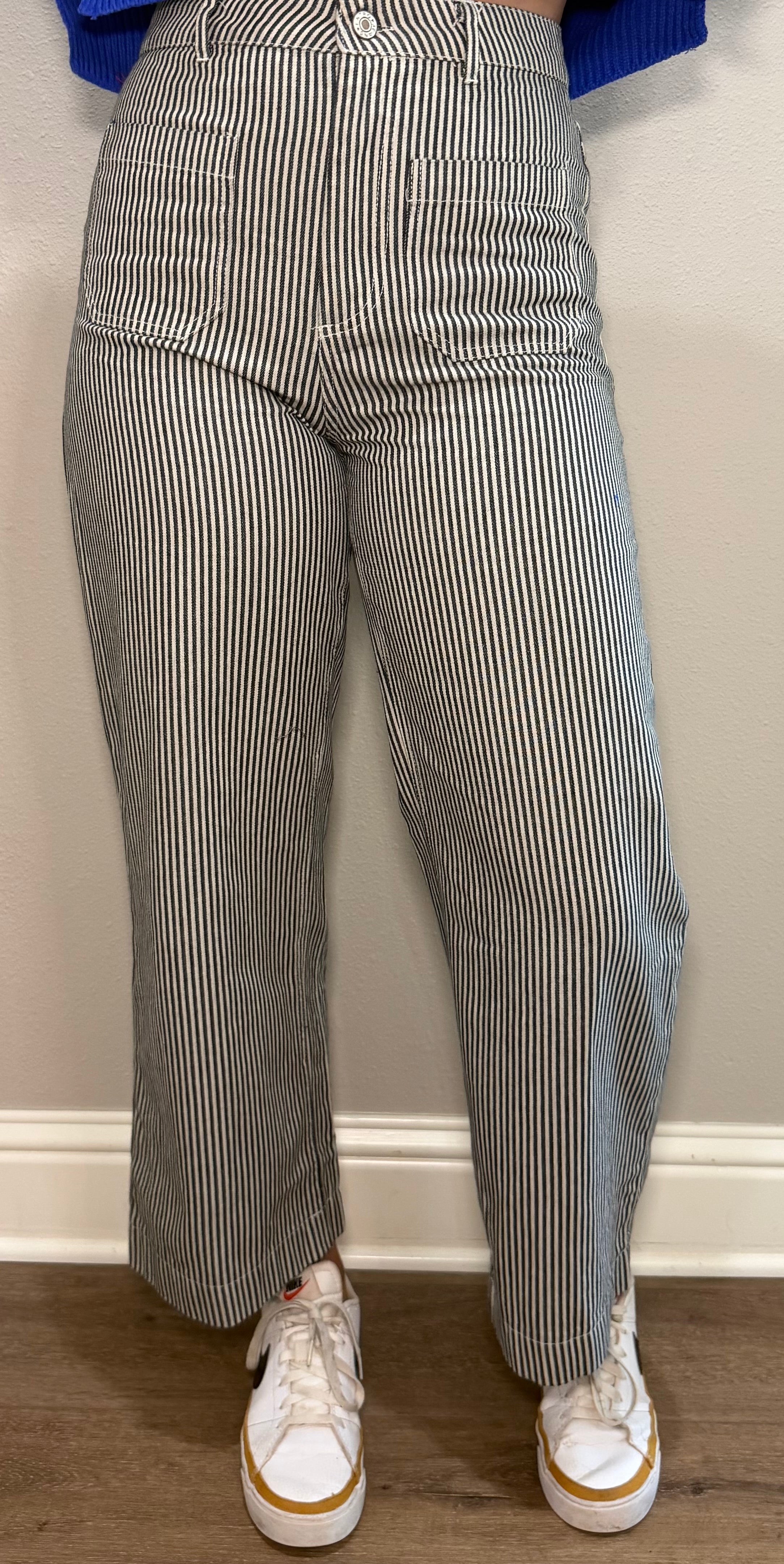 Black Striped Wide Leg Cropped Pants