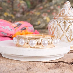 Pearl/Gold Stretch Bracelet