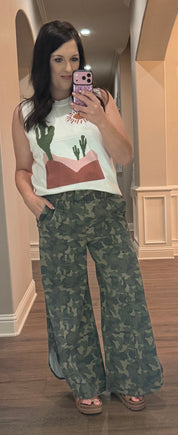 Camo Scoop Bottom Pant