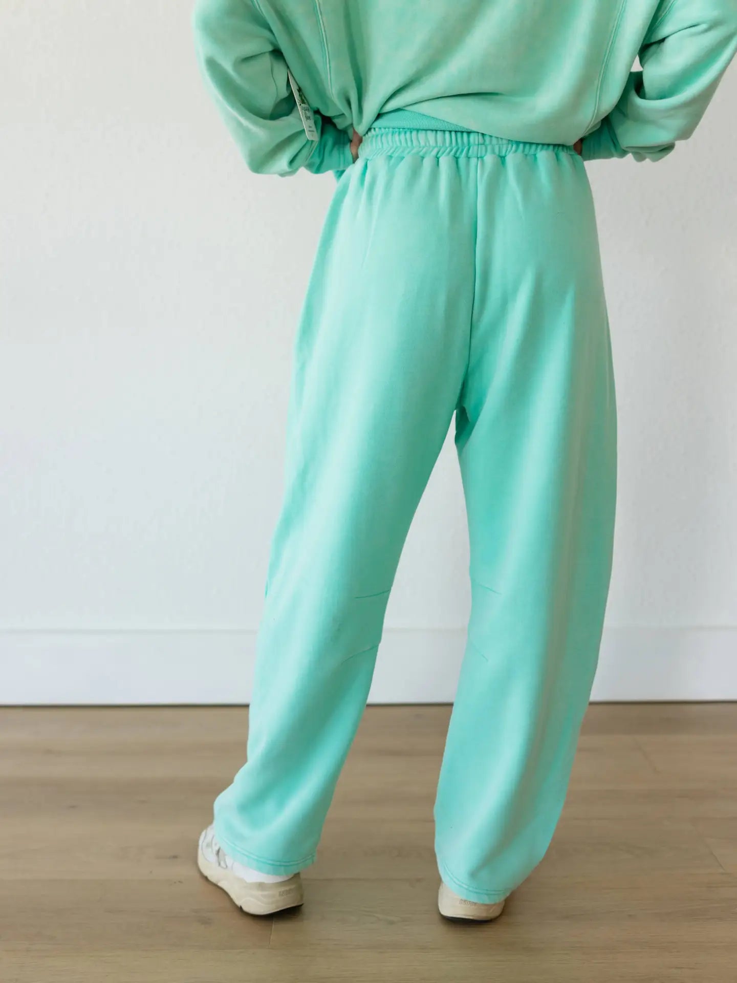 Mint Barrel Sweatpant