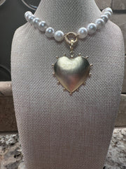 Pearl Necklace w/ Beaded Heart Charm - 2 Sided (Magnetic Closure)