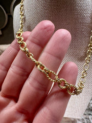 Gold Chain Necklace w/ Magnetic Closure - STYLE 7