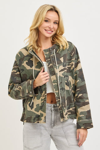 Risen Oversized Camo Raglan Sleeve Jacket w/ Hoodie