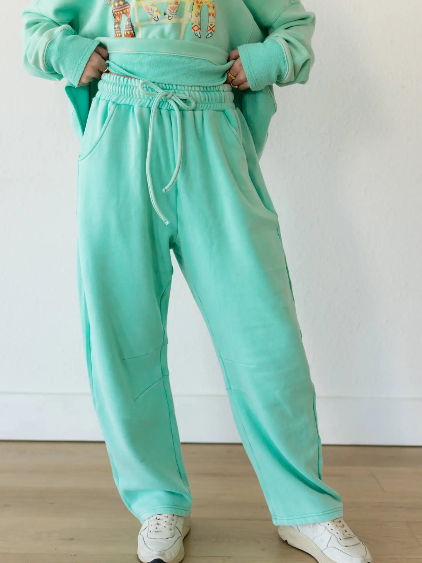 Mint Barrel Sweatpant