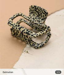Medium Claw Clips